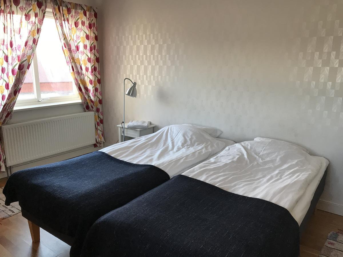 Hôtel \u00D6vergrans Jordbruk à Bålsta Extérieur photo